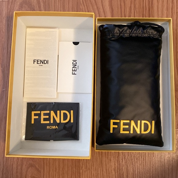 ❤️ Fendi Sunglass Case Bundle with Box New - Picture 8 of 14